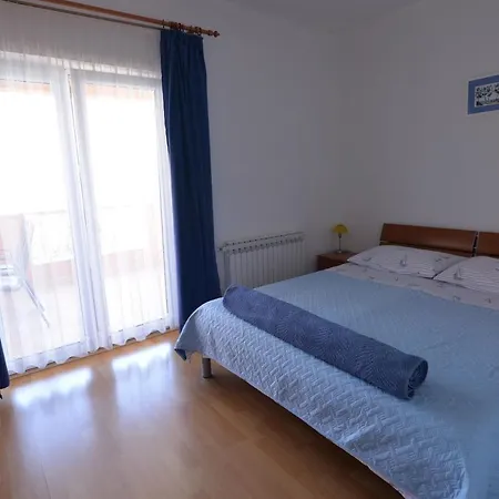 By The Sea Tkon, Pasman - 16589 *